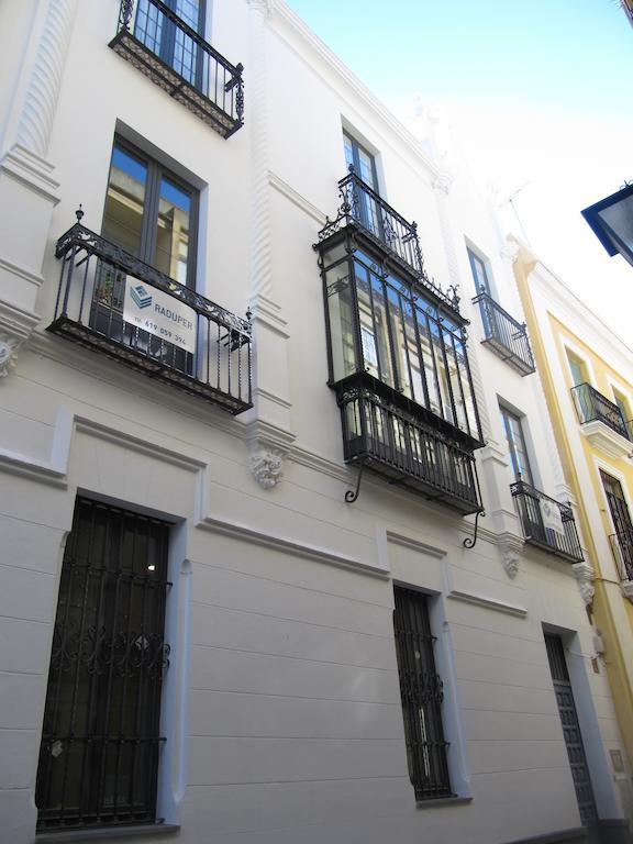 Life Apartments Alberto Lista Siviglia Esterno foto